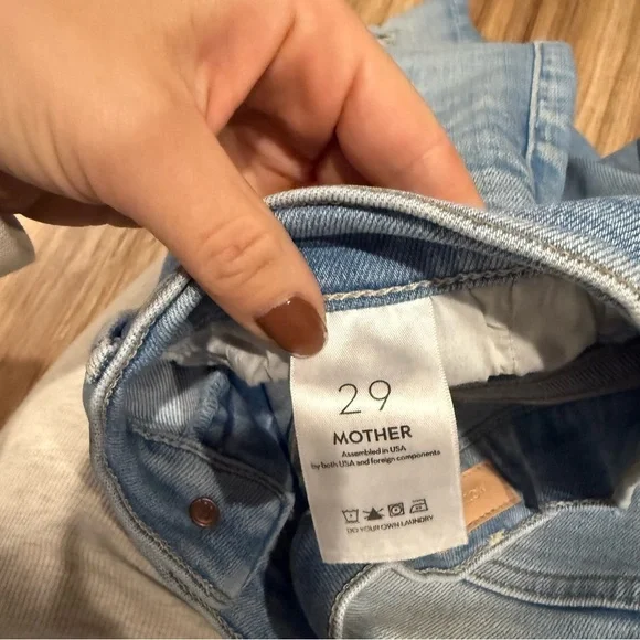 Mother Denim The Insider Crop Step Fray Jean in Limited Edition